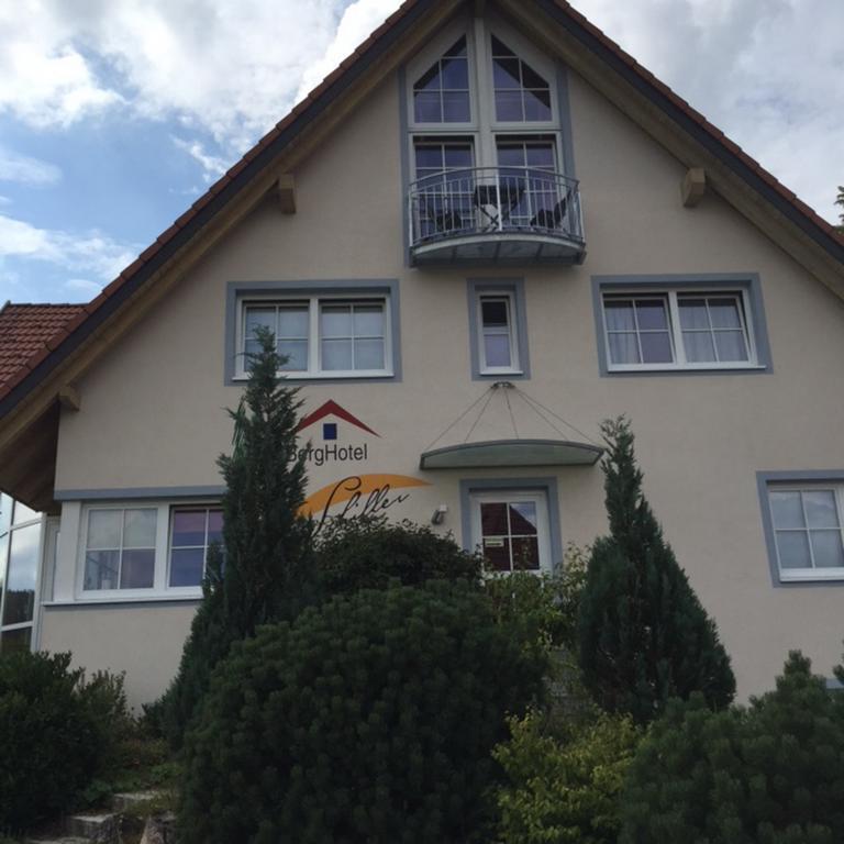席勒伯格酒店 Schonach im Schwarzwald 外观 照片