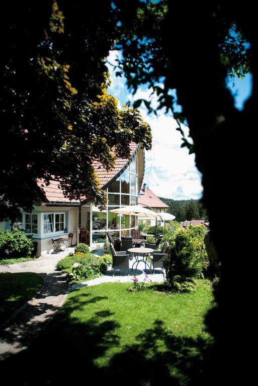 席勒伯格酒店 Schonach im Schwarzwald 外观 照片